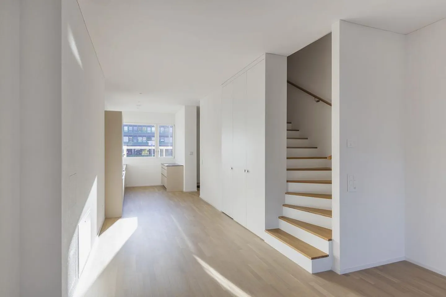 Casa a schiera moderna - Foto 5 di 11