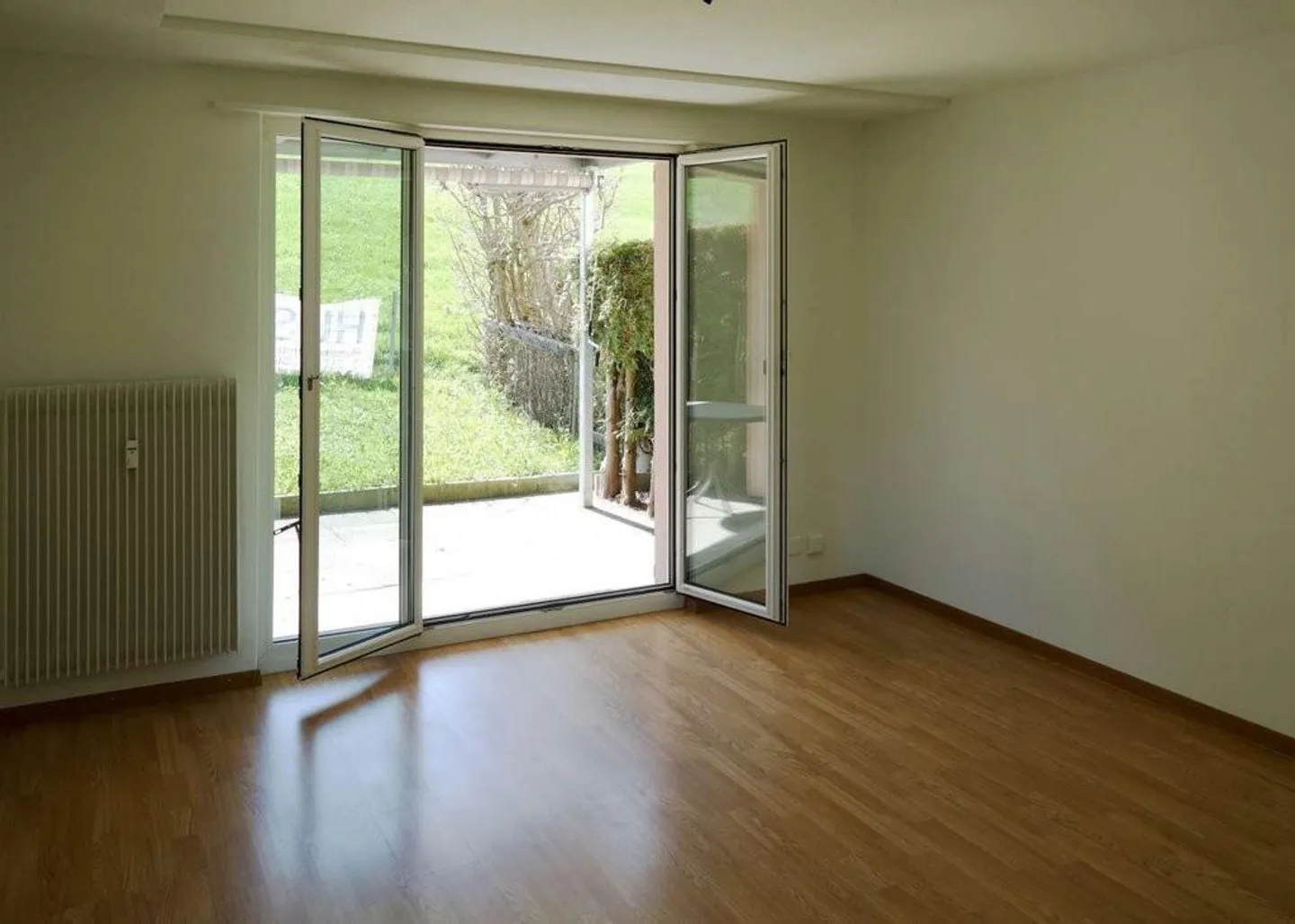 Appartamento singolo affascinante con area giardino - Foto 5 di 9