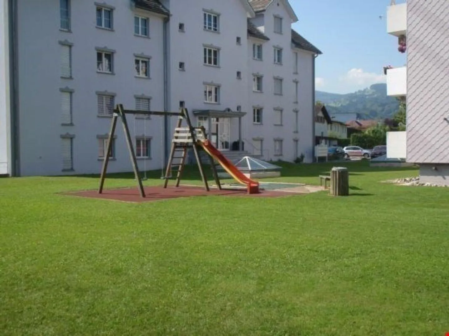 Geräumige Wohnung mit Bergsicht - Foto 9 von 9