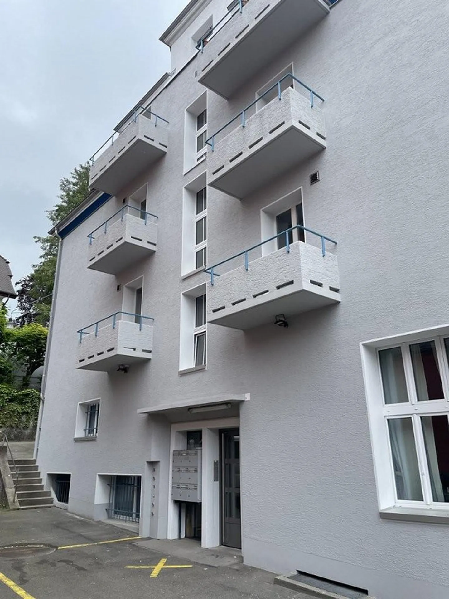 Appartement 2.5 pièces à louer dans un emplacement central ? - Photo 1 sur 6