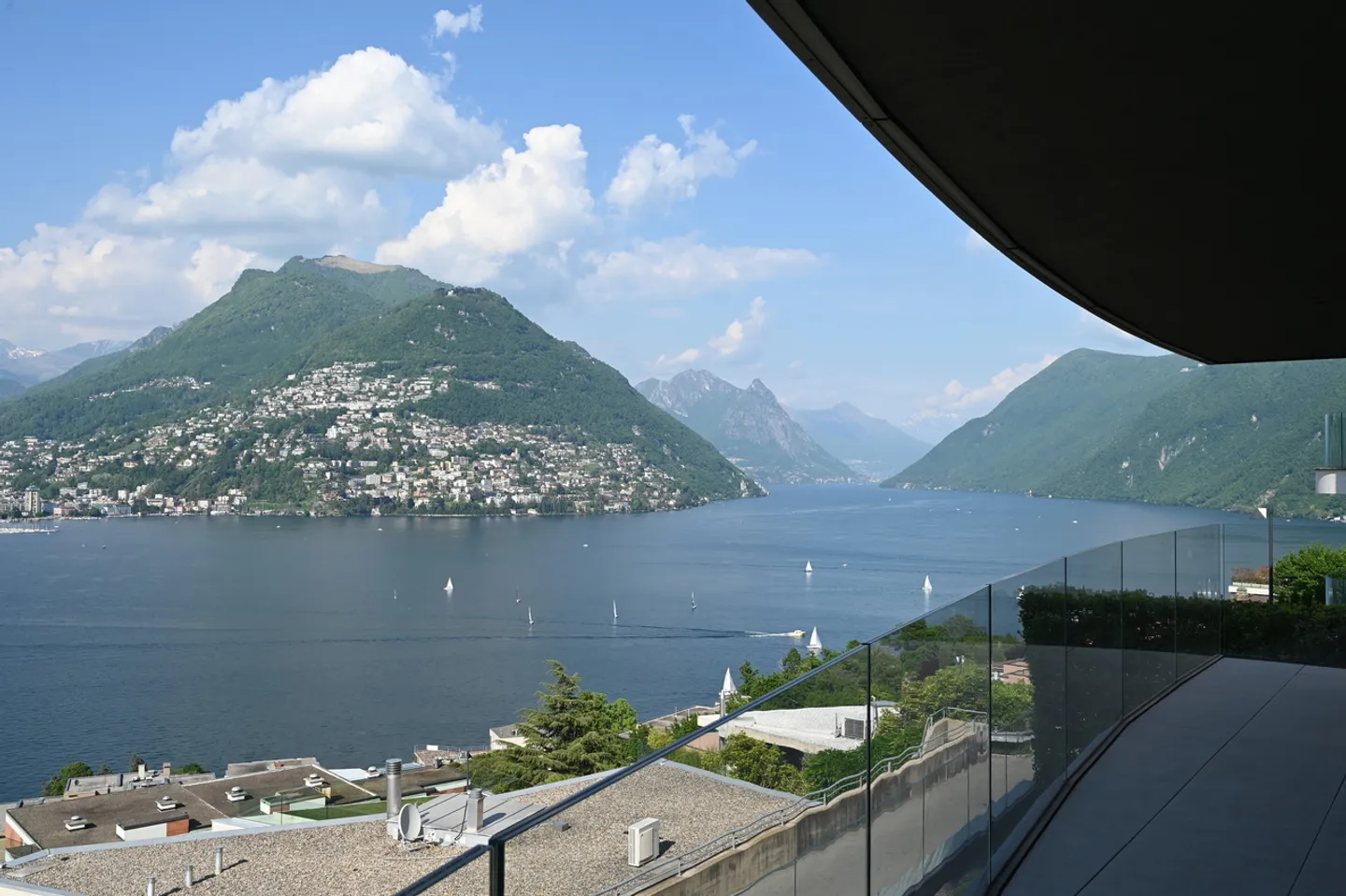 Appartamento in vendita - Foto 4 di 10