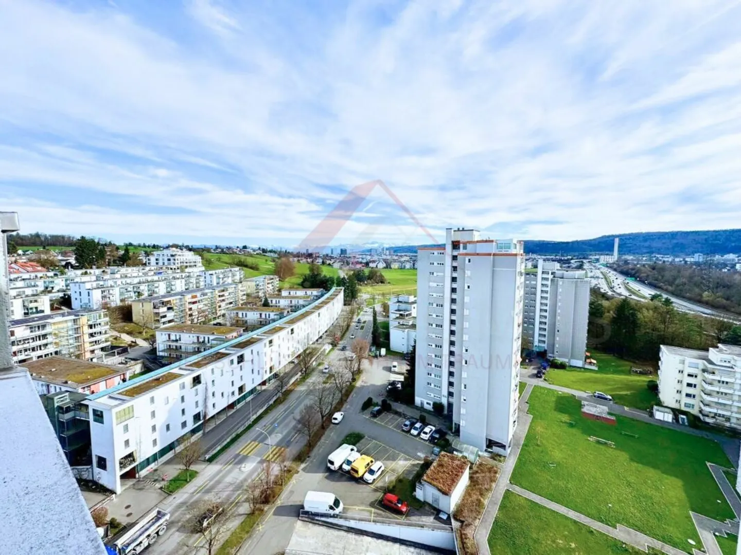 Stylish Apartment with Spectacular Views - Photo 9 of 20