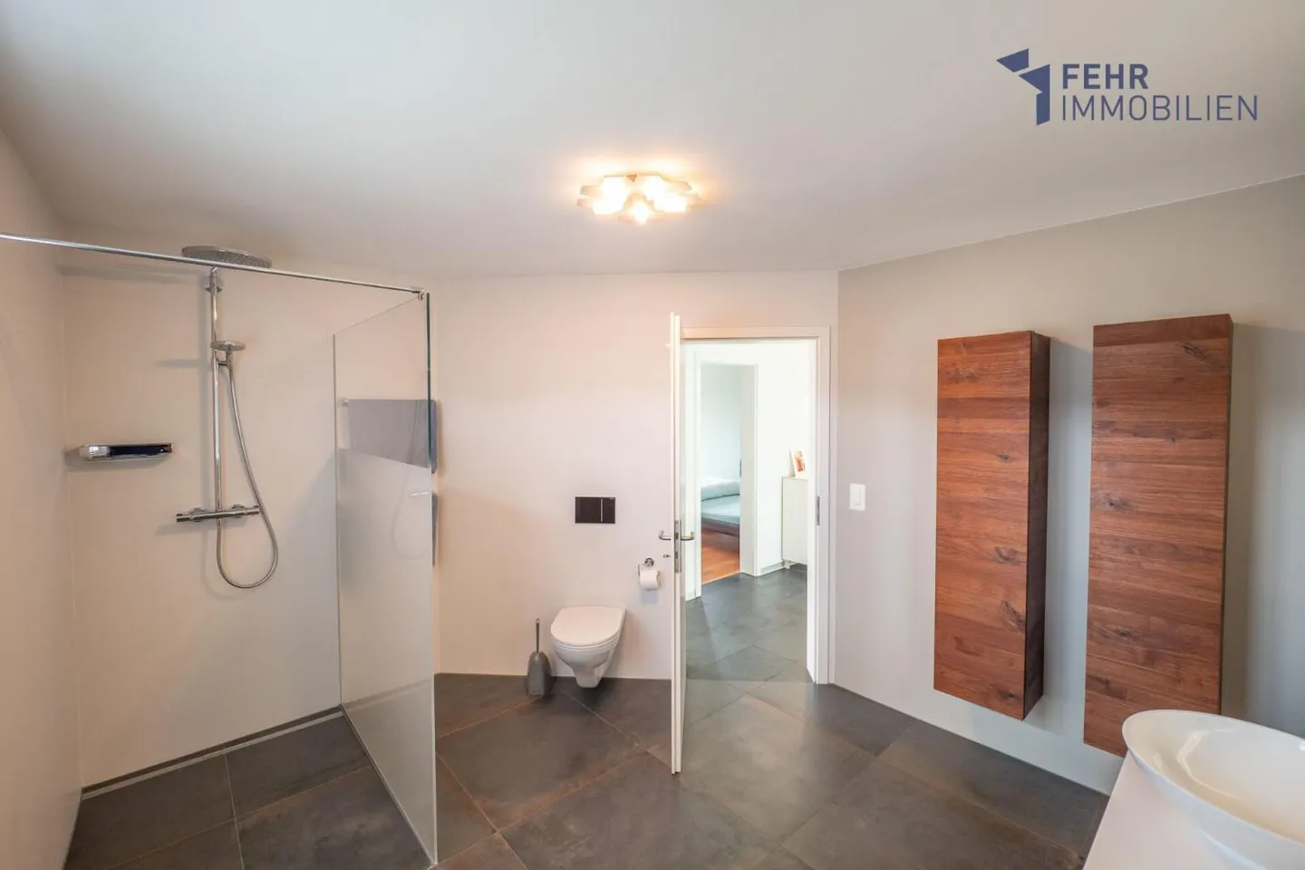 House with 5.5 rooms - Photo 10 of 13