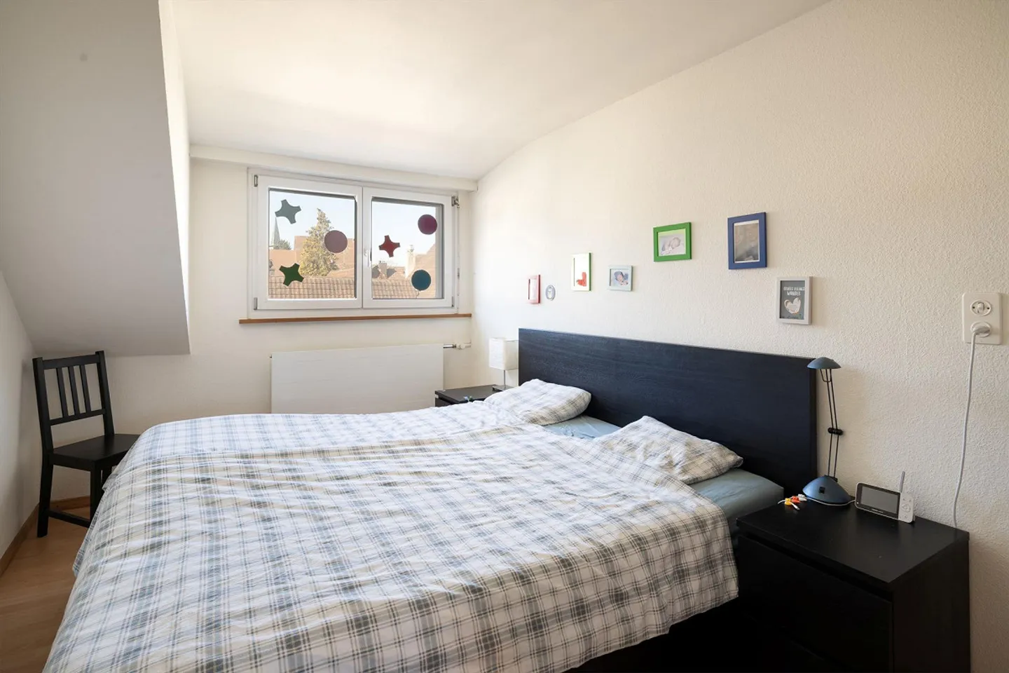 Eck-Einfamilienhaus mit Gewerberaum - Foto 5 von 12