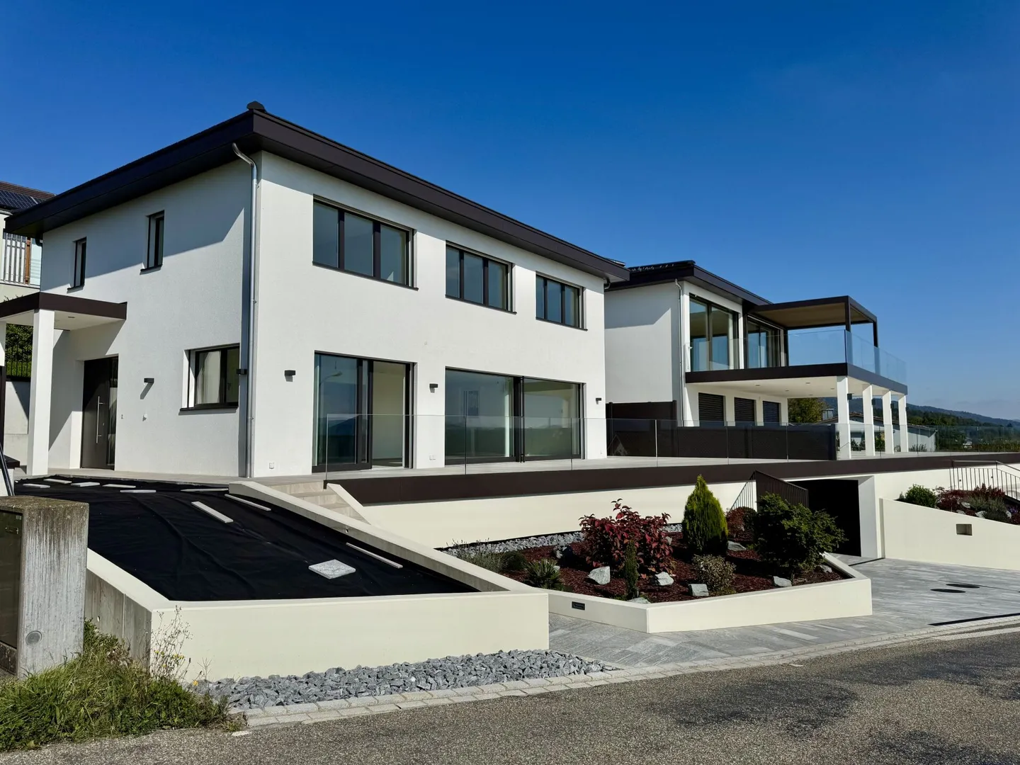 Ein Zuhause für Geniesser modern, energieeffizient und mit atemberaubender Aussicht - Foto 3 von 16