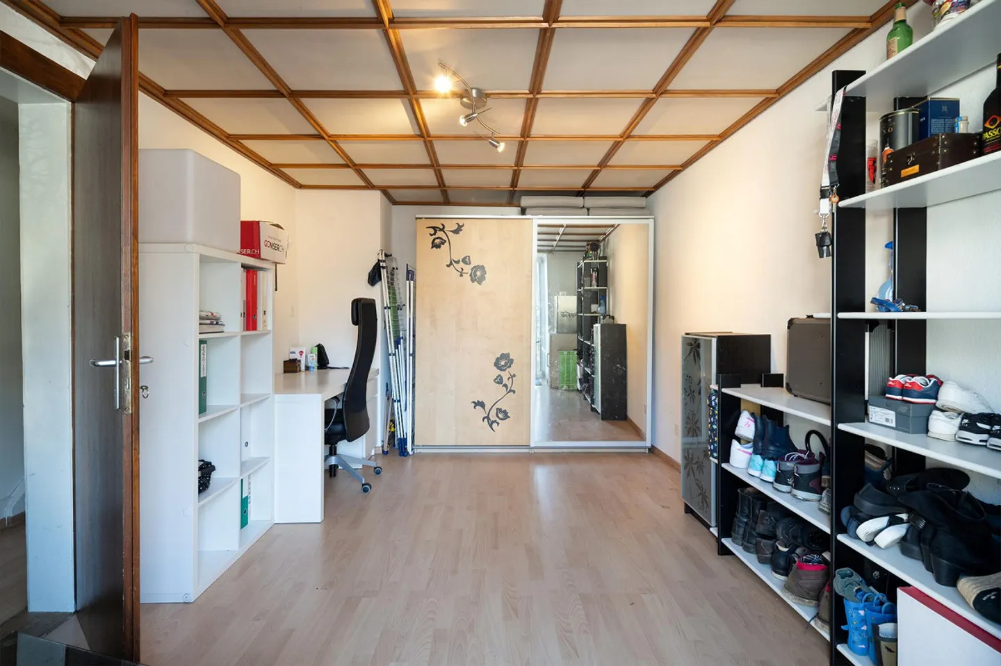 Eck-Einfamilienhaus mit Gewerberaum - Foto 10 von 12