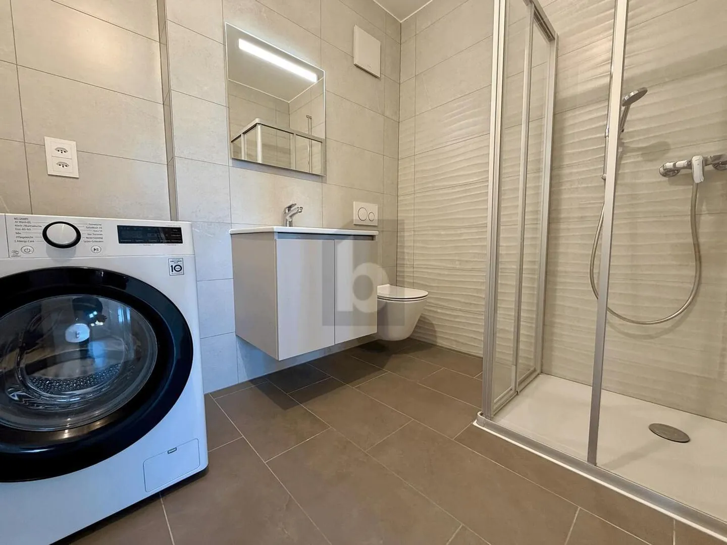 HELLUND IDEALMENTE SITUATO - Foto 5 di 6