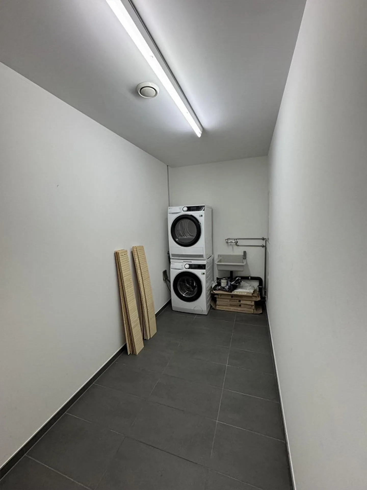 Vivre au centre avec jardin – appartement moderne de 2,5 pièces - Photo 6 sur 8