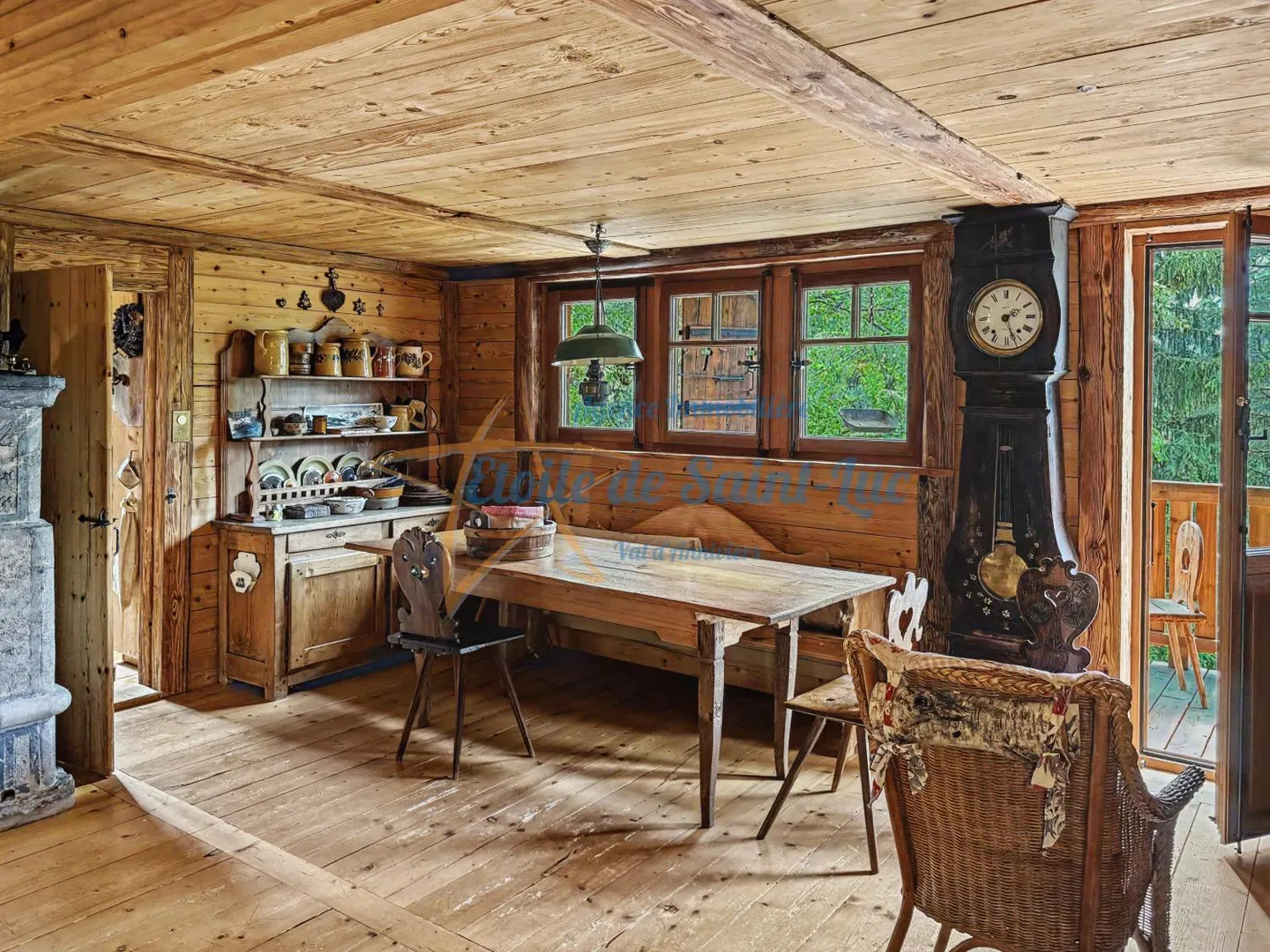 Chalet Charmant avec Deux Raccards - Photo 3 sur 29