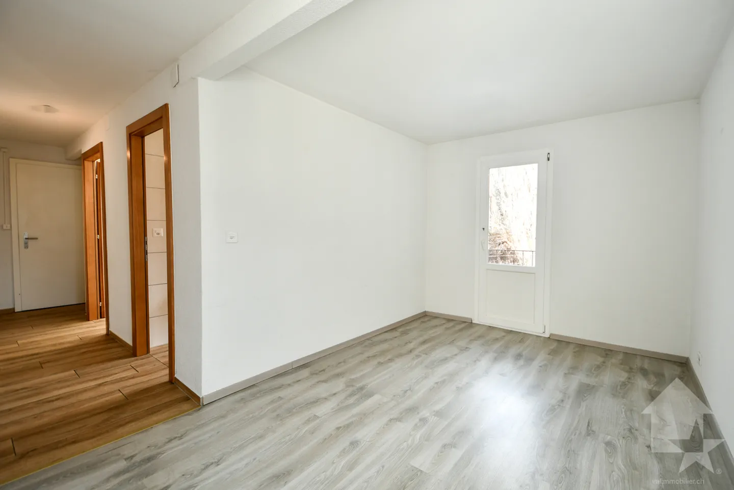 Appartamenti 3,5 locali nel cuore di Saxon - Foto 4 di 8