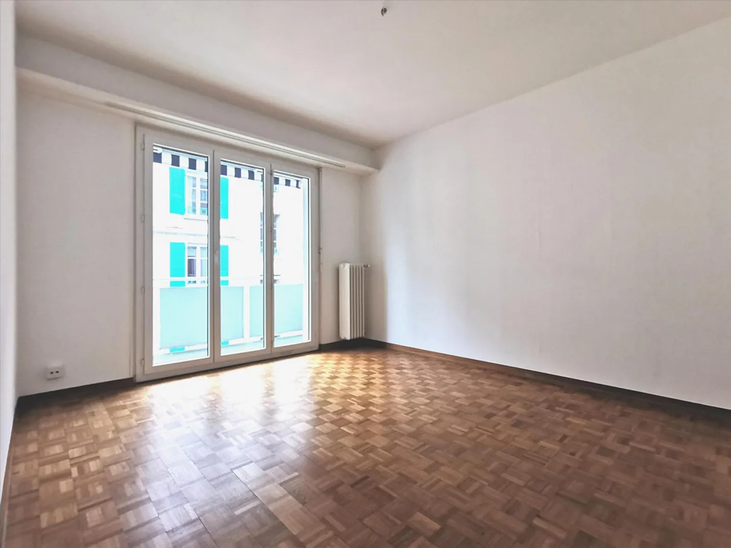 Schöne 2-Zimmer-Wohnung im Stadtzentrum von Lausanne - Foto 2 von 4