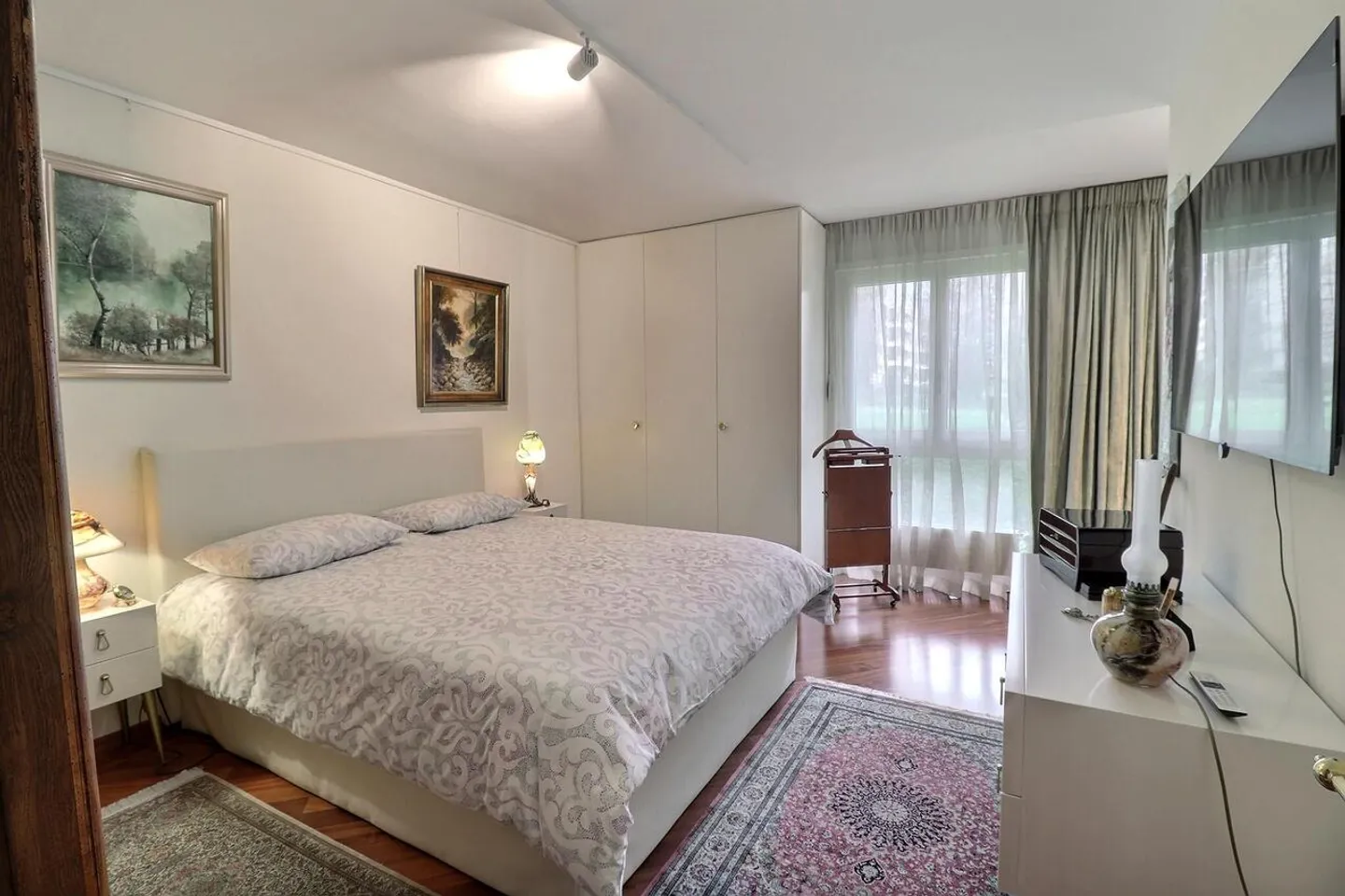 Magnificent apartment with lake view in occupied life annuity without rent - Photo 10 of 15