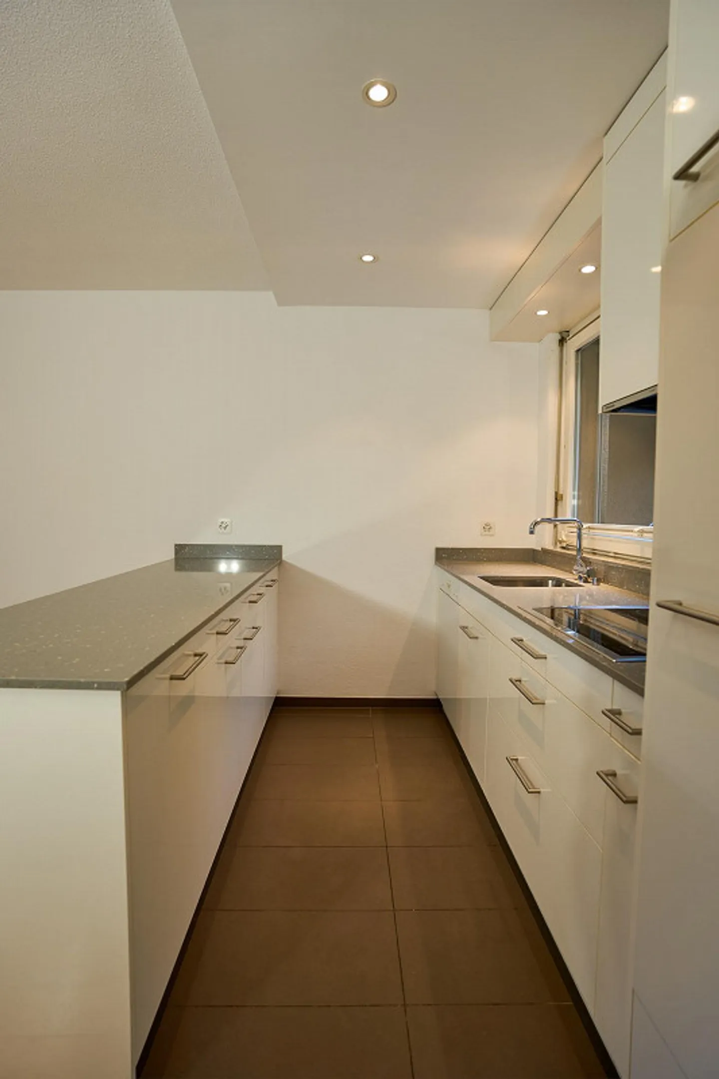 Ampio appartamento di 2,5 stanze a Bramberg con vista sul lago e sulle montagne - Foto 8 di 17