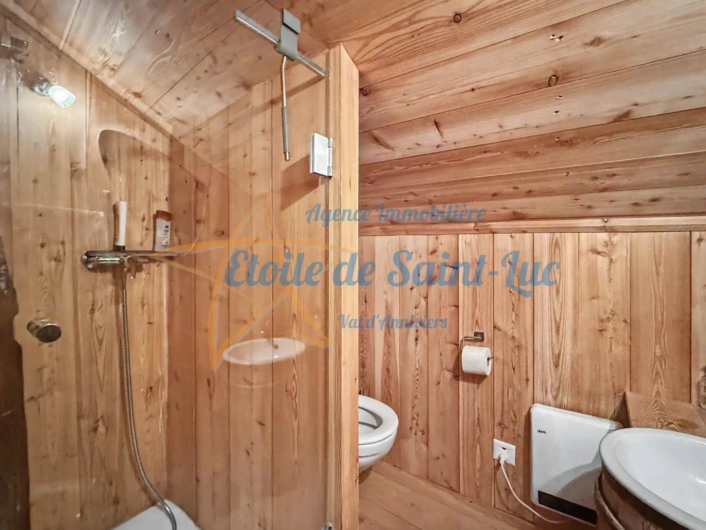Chalet Charmant avec Deux Raccards - Photo 21 sur 29
