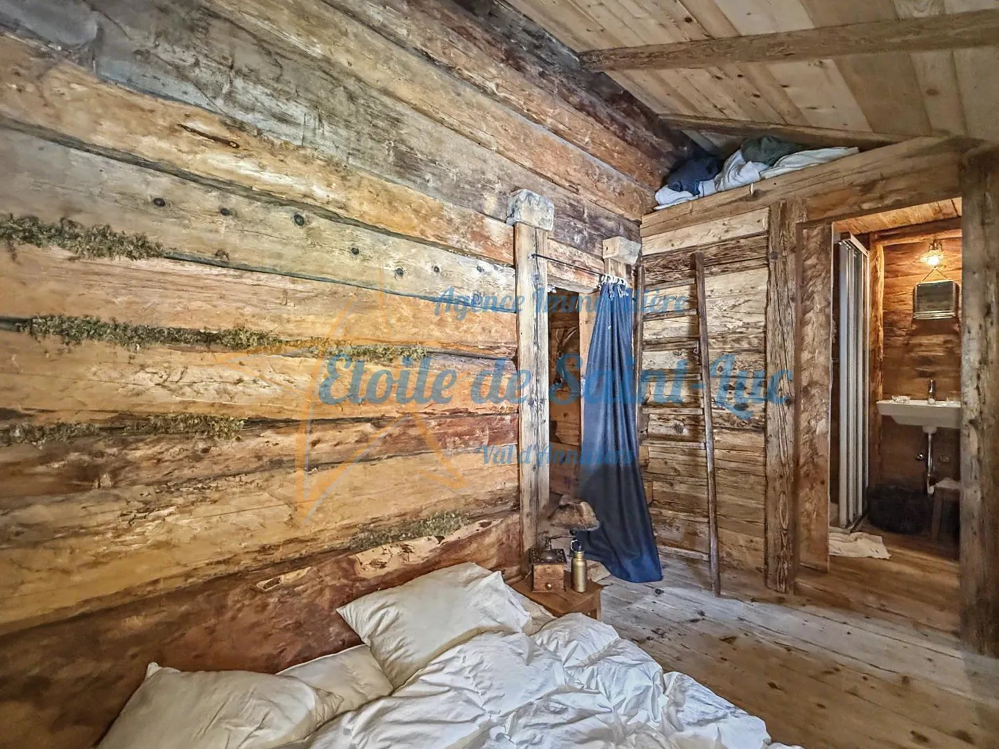 Chalet Charmant avec Deux Raccards - Photo 27 sur 29