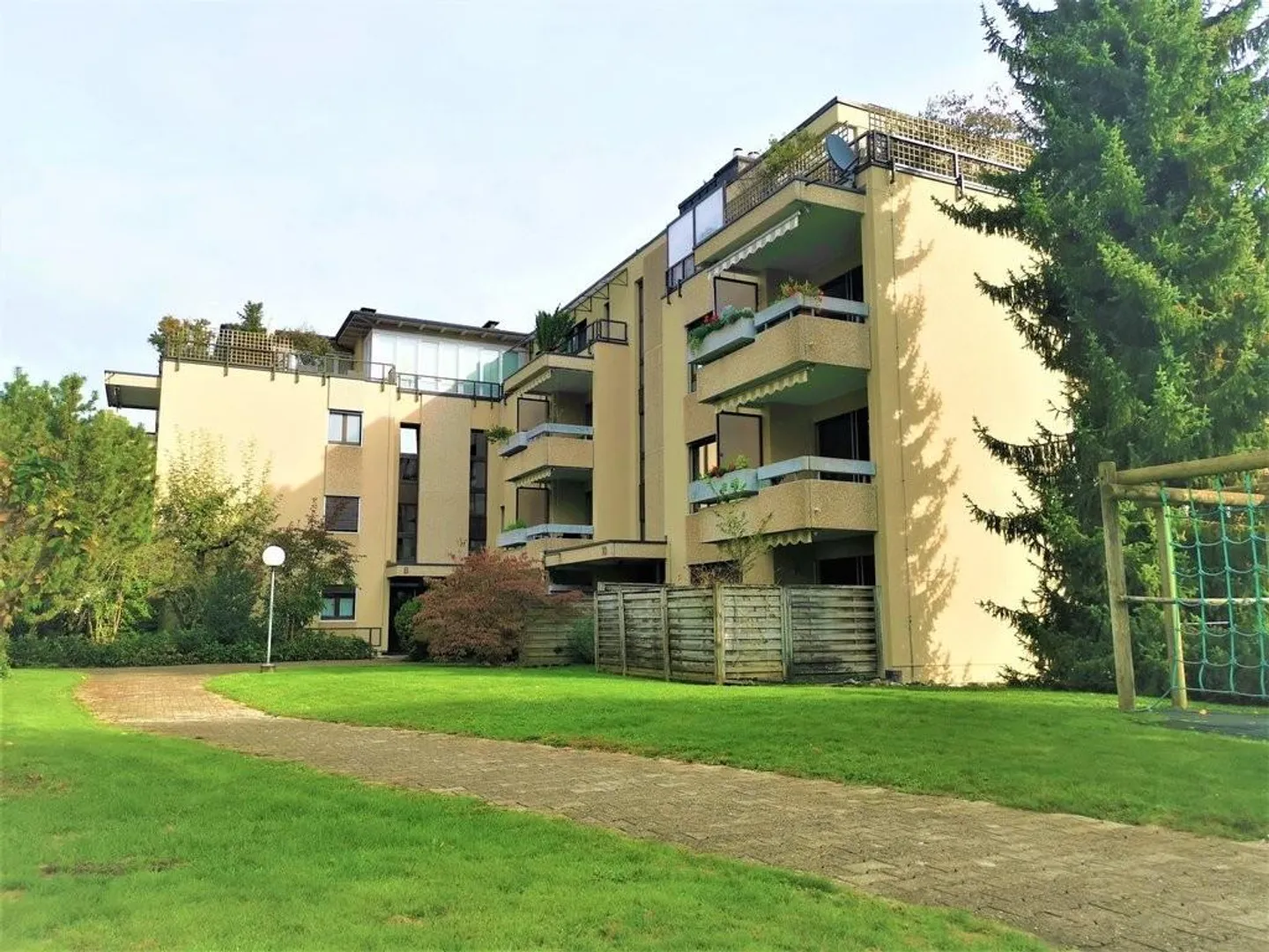 Appartamento studio con terrazza a Konolfingen - Foto 1 di 5