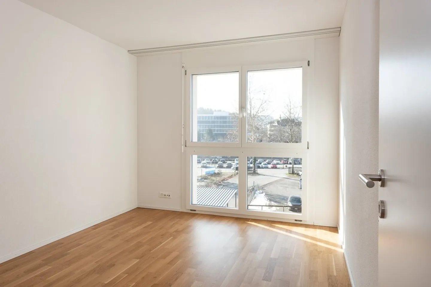 Vivre au calme, ensoleillé et moderne à Sursee - Photo 3 sur 5