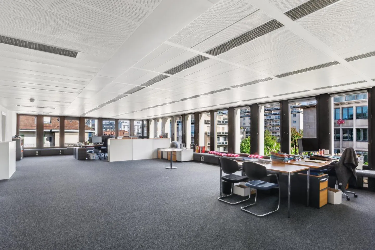 Modulare Bürofläche mit Seeblick - Foto 1 von 12