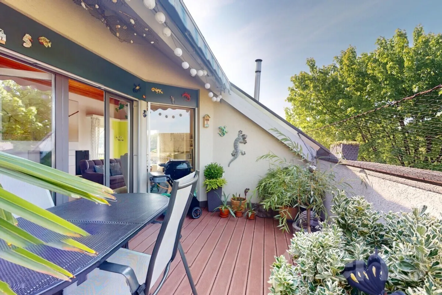 Quiet 4.5-room penthouse with balcony in Kaiseraugst - Photo 5 of 13