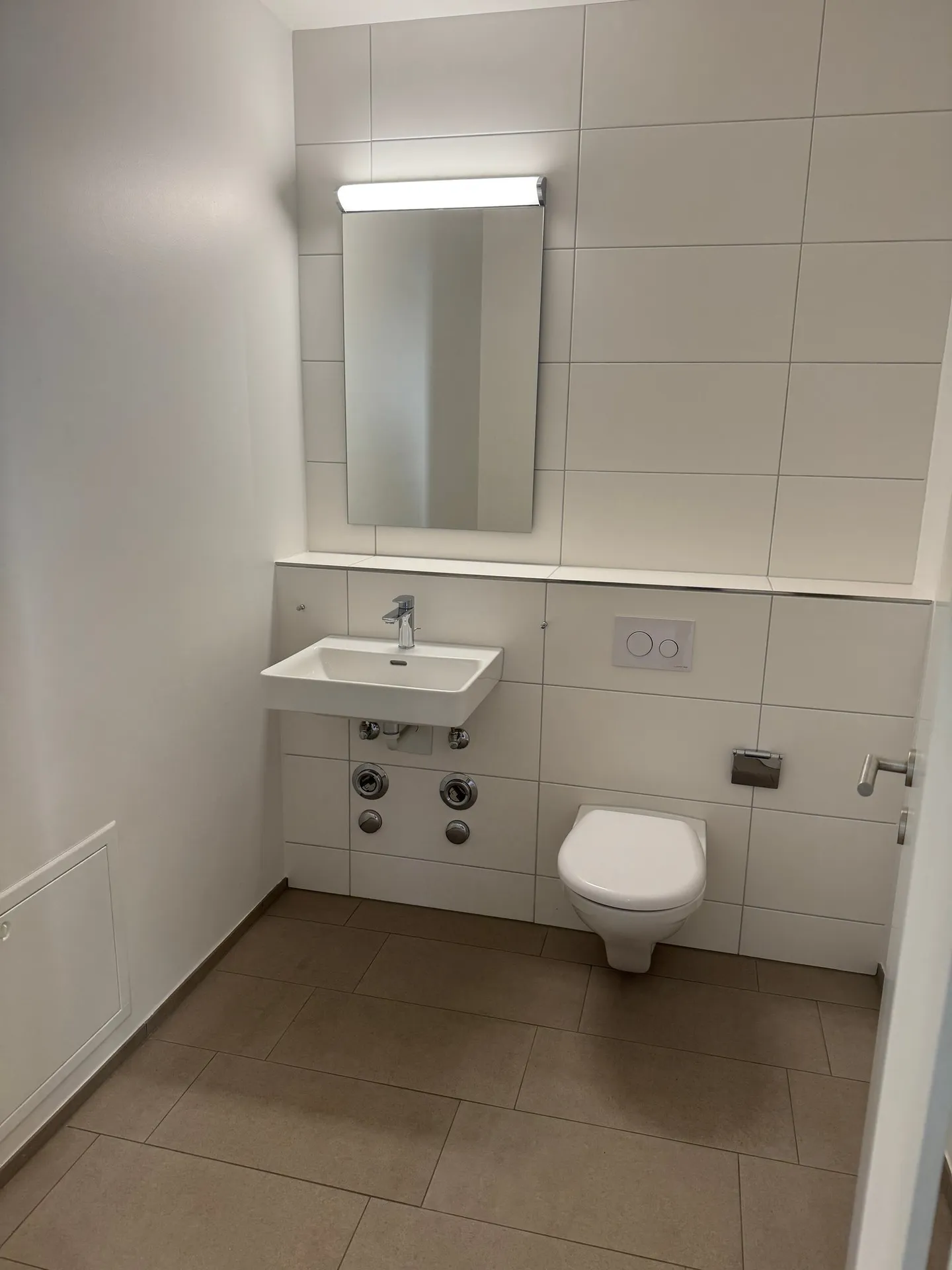 Appartamento moderno di 2,5 stanze al piano terra a Pfeffingen, in posizione centrale - Foto 7 di 8