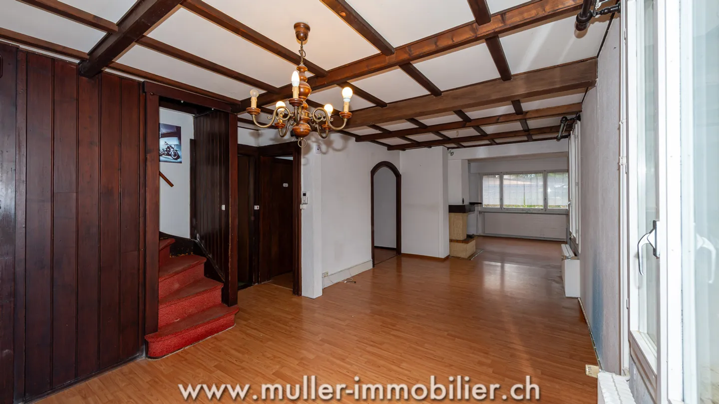 Charming villa with garden in the Sous-gare district of Aigle - Photo 3 of 15