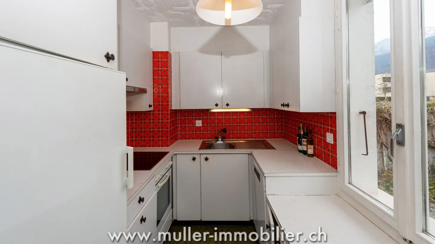 Charming villa with garden in the Sous-gare district of Aigle - Photo 5 of 15