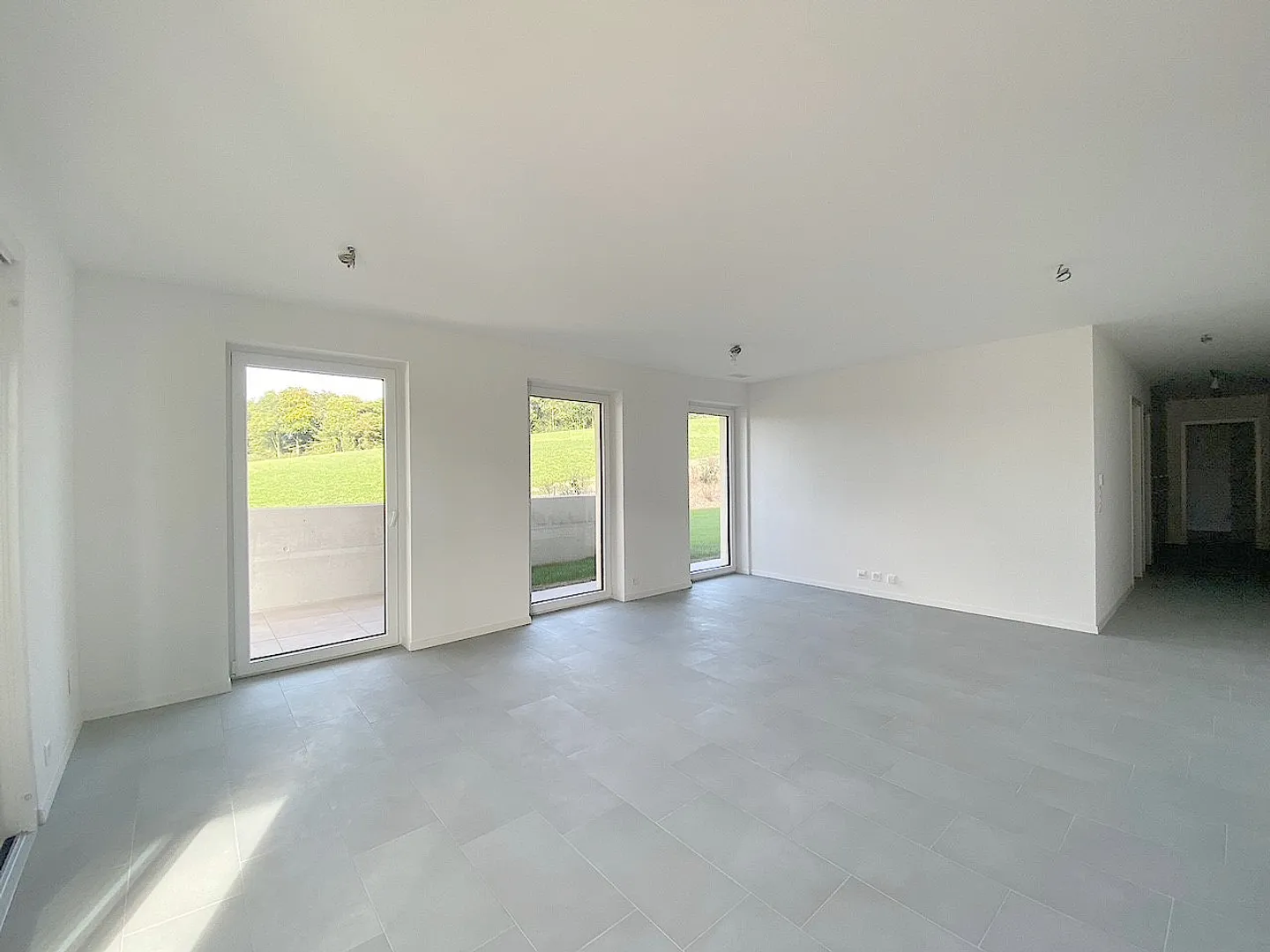 Prächtige Wohnung mit Garten - Foto 2 von 10