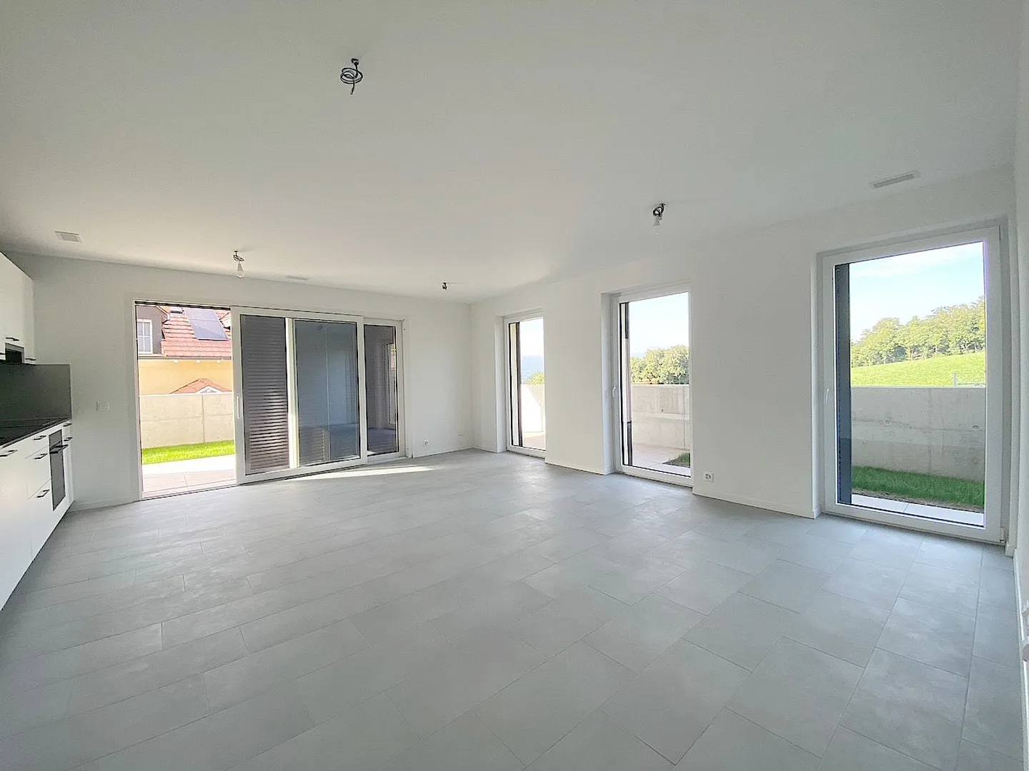 Prächtige Wohnung mit Garten - Foto 3 von 10