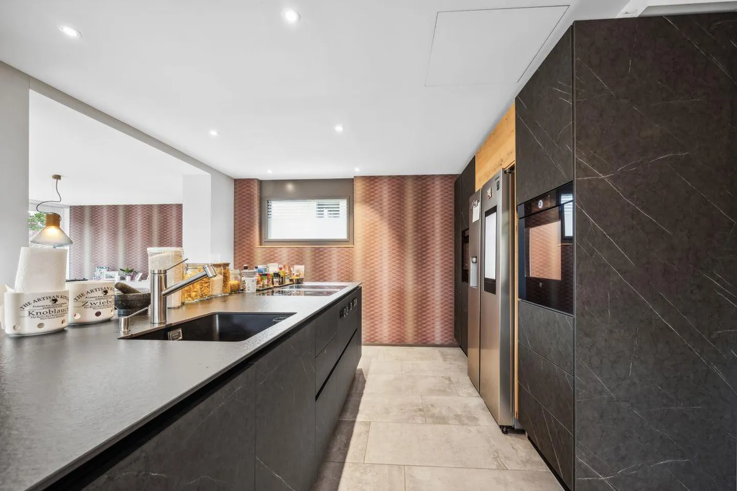 Incantevole casa unifamiliare a Jonen con piscina e vista mozzafiato - Foto 6 di 11