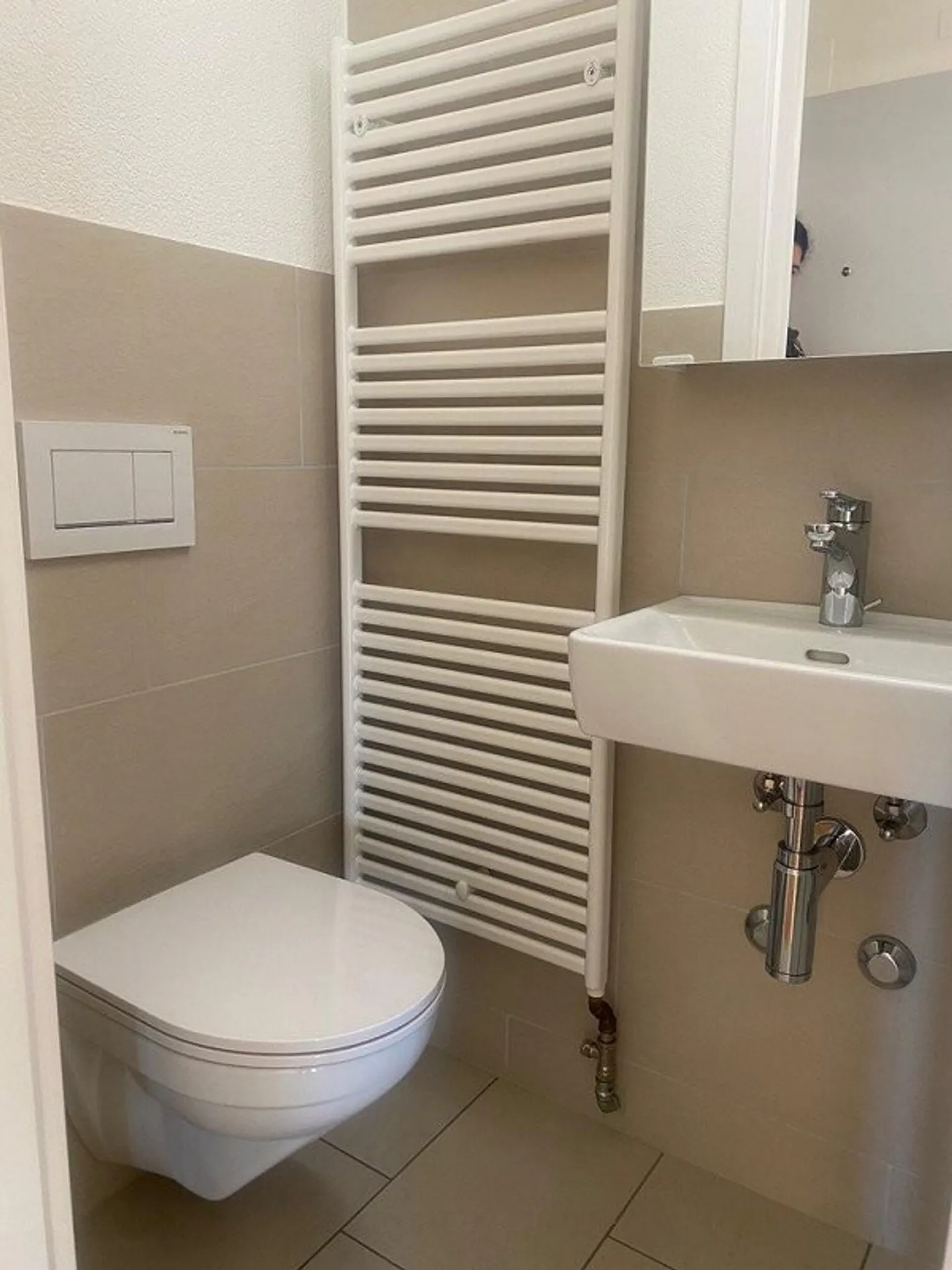 Emplacement calme, nature pure et bonnes connexions de transport public - Photo 3 sur 7