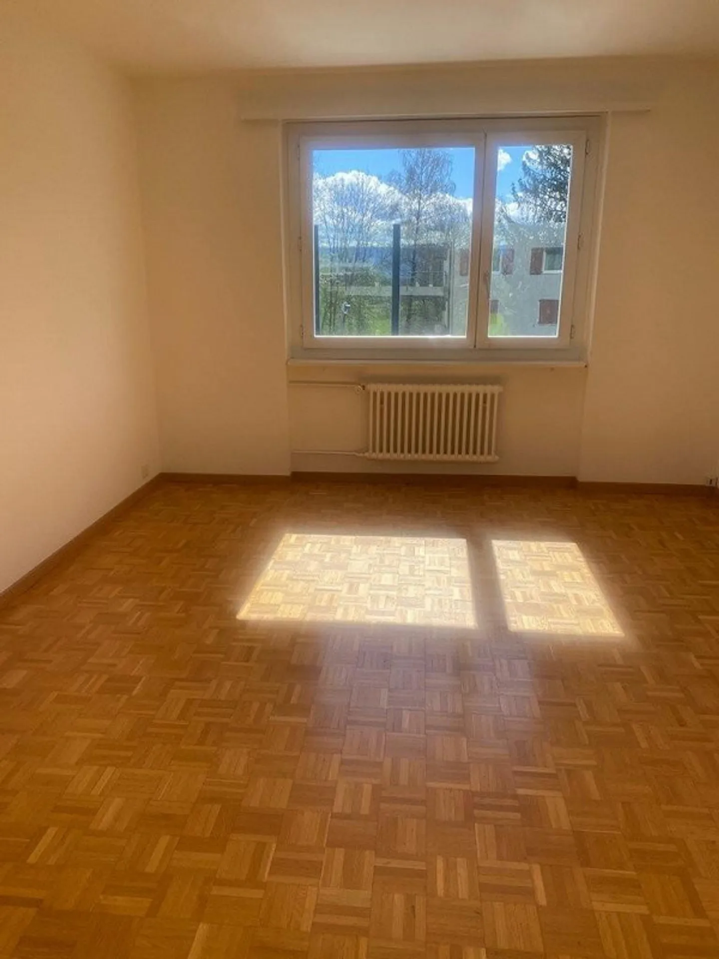 Emplacement calme, nature pure et bonnes connexions de transport public - Photo 5 sur 7