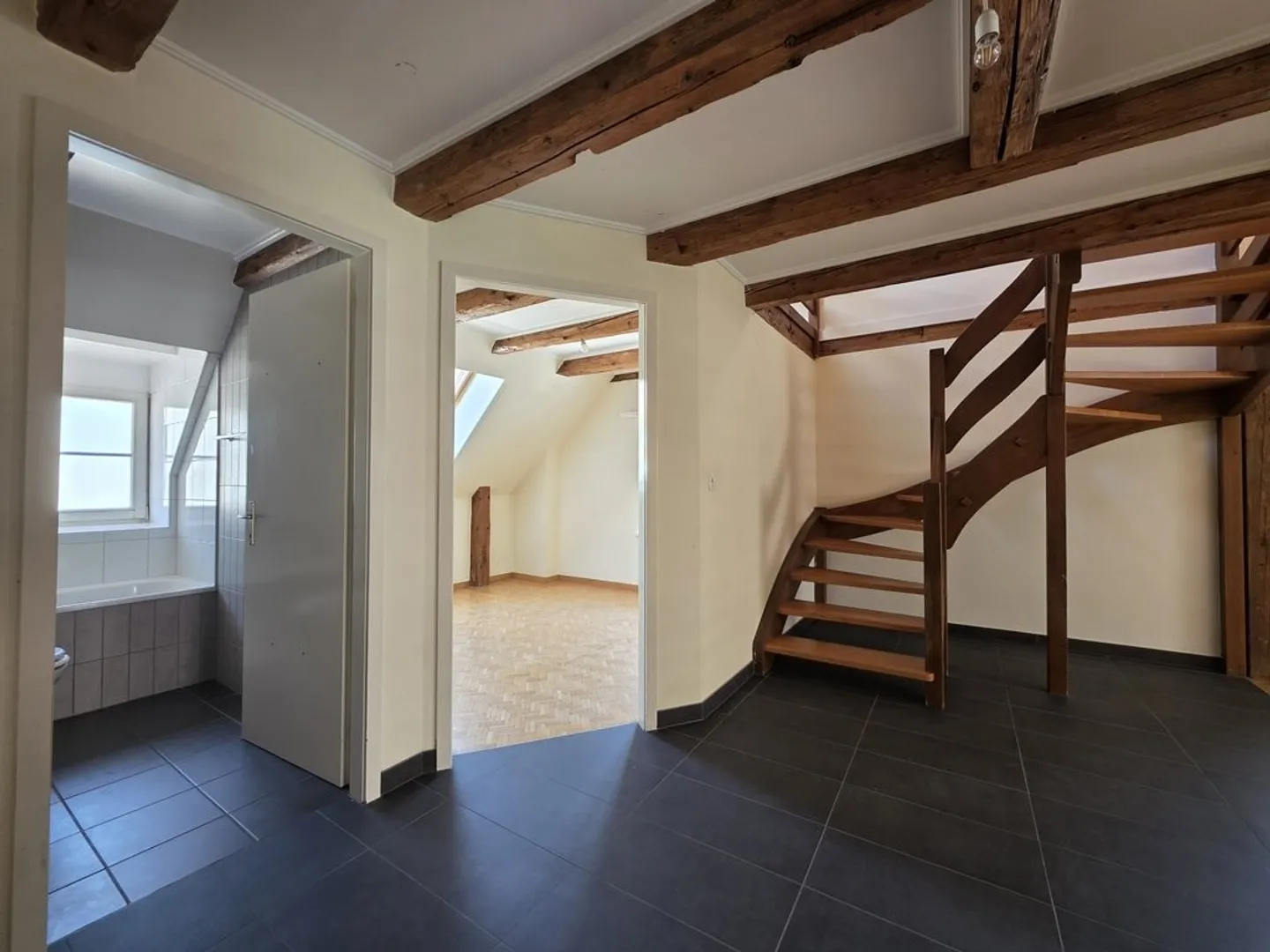 Appartamento 4 stanze - Foto 2 di 8