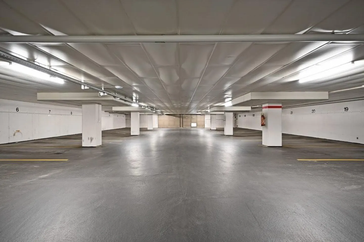 Parking space for rent in Ostermundigen! - Photo 2 of 3