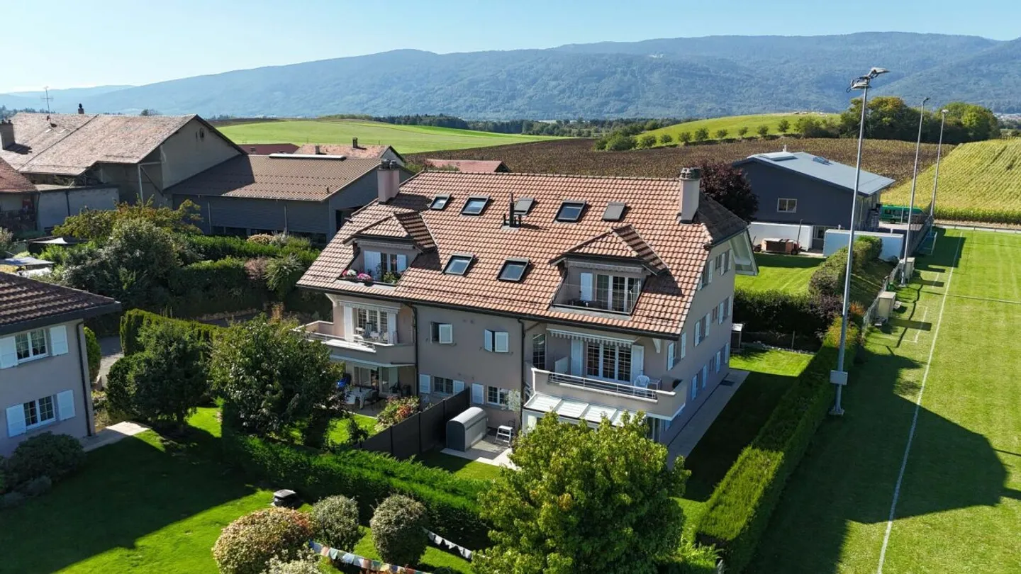 DUPLEX-Wohnung mit 5 Zimmern, Balkon und Innen- und Außenparkplätzen - Foto 18 von 23