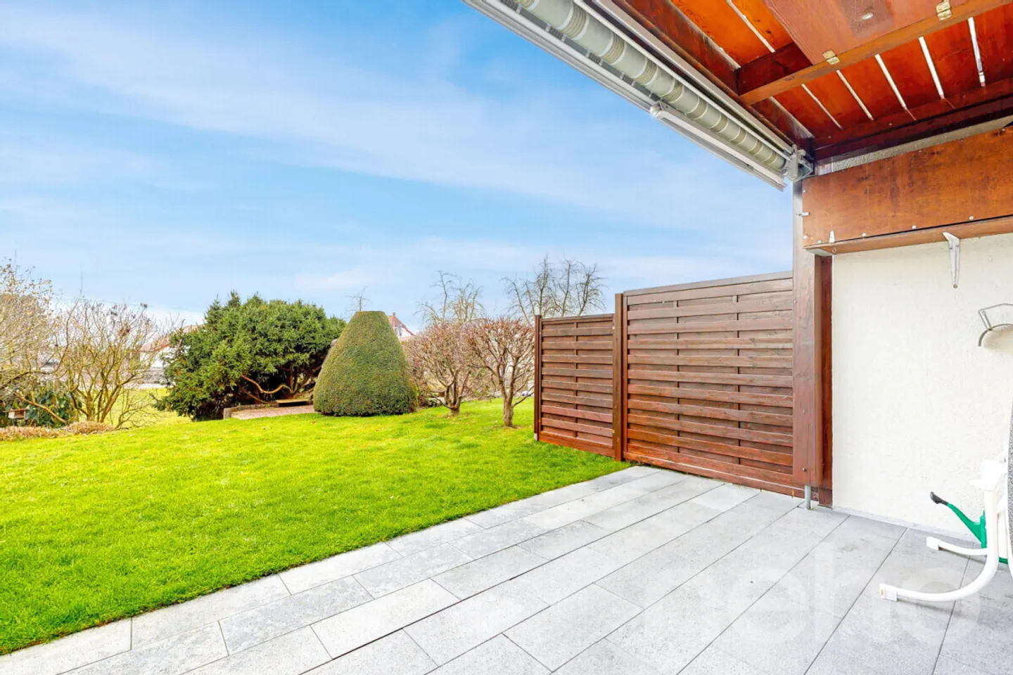 Incantevole casa a schiera di 4,5 stanze con soffitta convertita - Foto 11 di 12