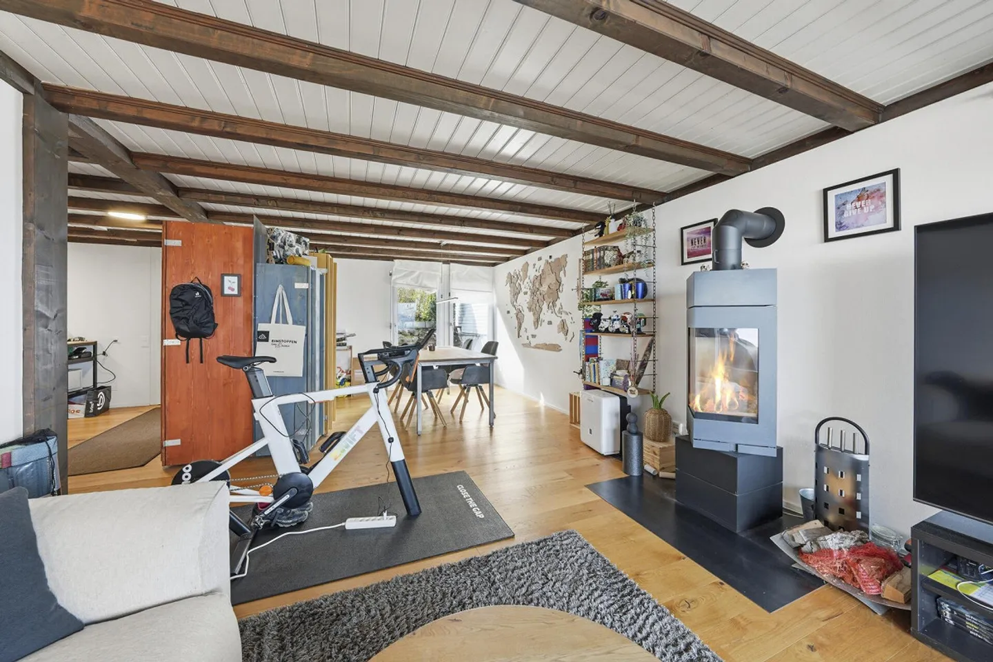 Modern Condominium with Fantastic Views - Photo 3 of 21