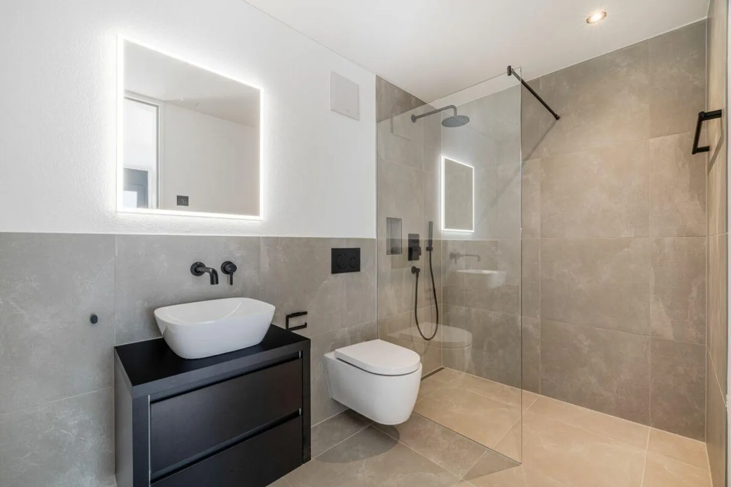 Appartement exclusif de 4,5 pièces - Photo 4 sur 9