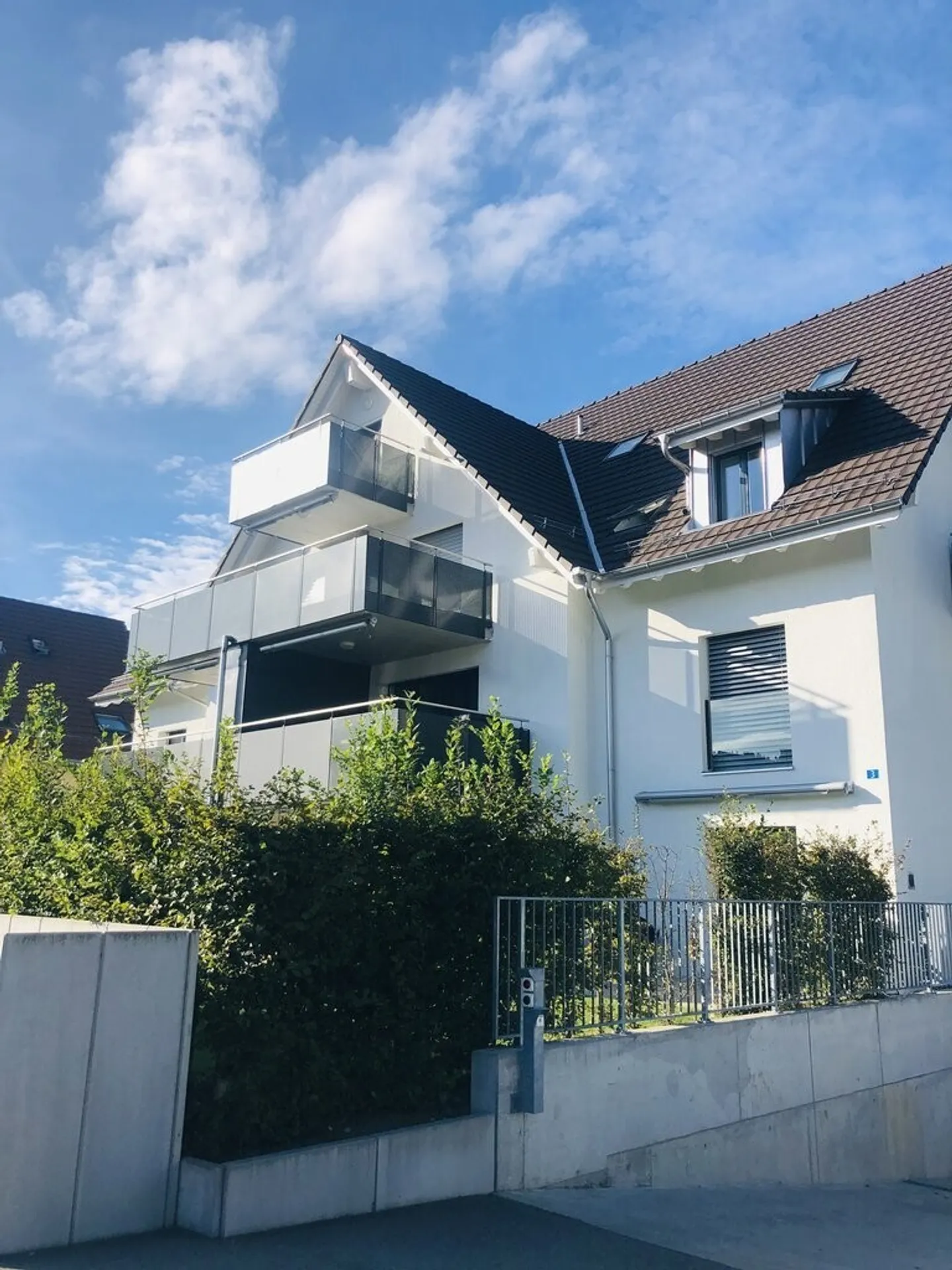 Living in an idyllic residential area - Photo 1 of 5