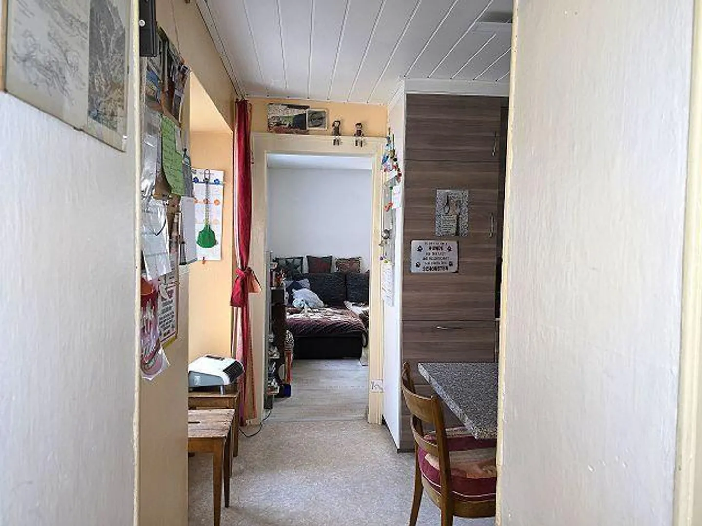 Maison 5 1/2 pièces en emplacement isolé avec beau jardin - Photo 5 sur 38