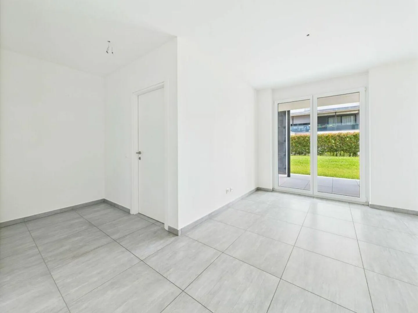 Erdgeschosswohnung mit Garten - Foto 5 von 10