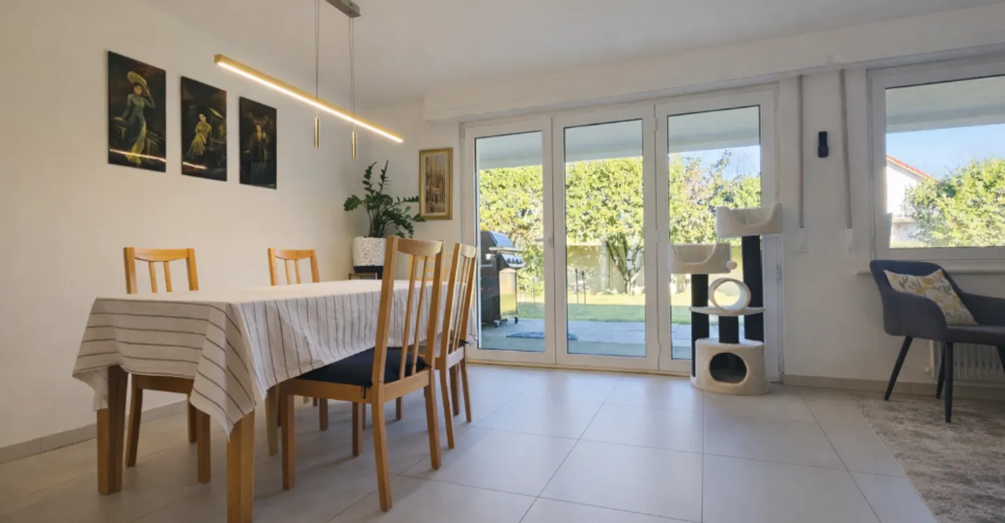 Élégante villa familiale avec grand jardin plat et fort potentiel à Founex - Foto 5 di 11