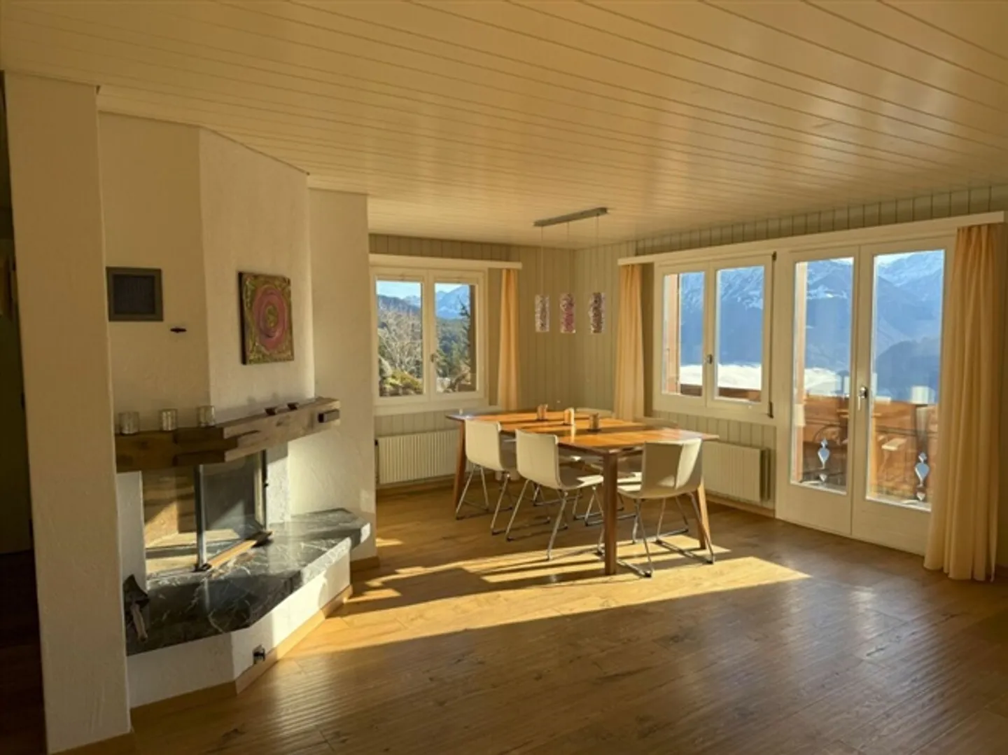 Holiday chalet or primary residence with very beautiful, unobstructed lake and mountain views - Photo 6 of 20