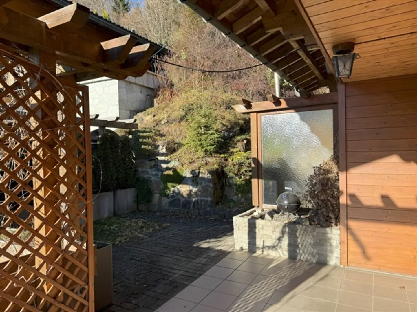 Holiday chalet or primary residence with very beautiful, unobstructed lake and mountain views - Photo 11 of 20