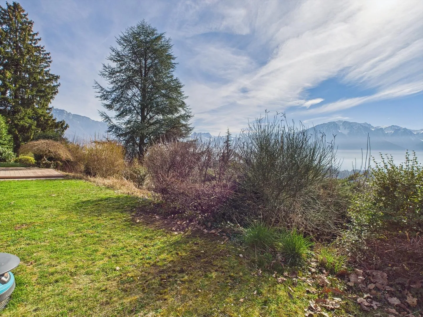 Einfamilienhaus in Blonay mit Panoramablick auf den Genfersee - Foto 7 von 12