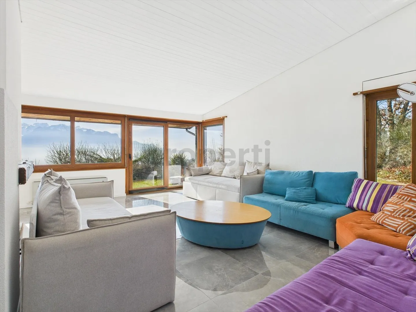 Einfamilienhaus in Blonay mit Panoramablick auf den Genfersee - Foto 6 von 12