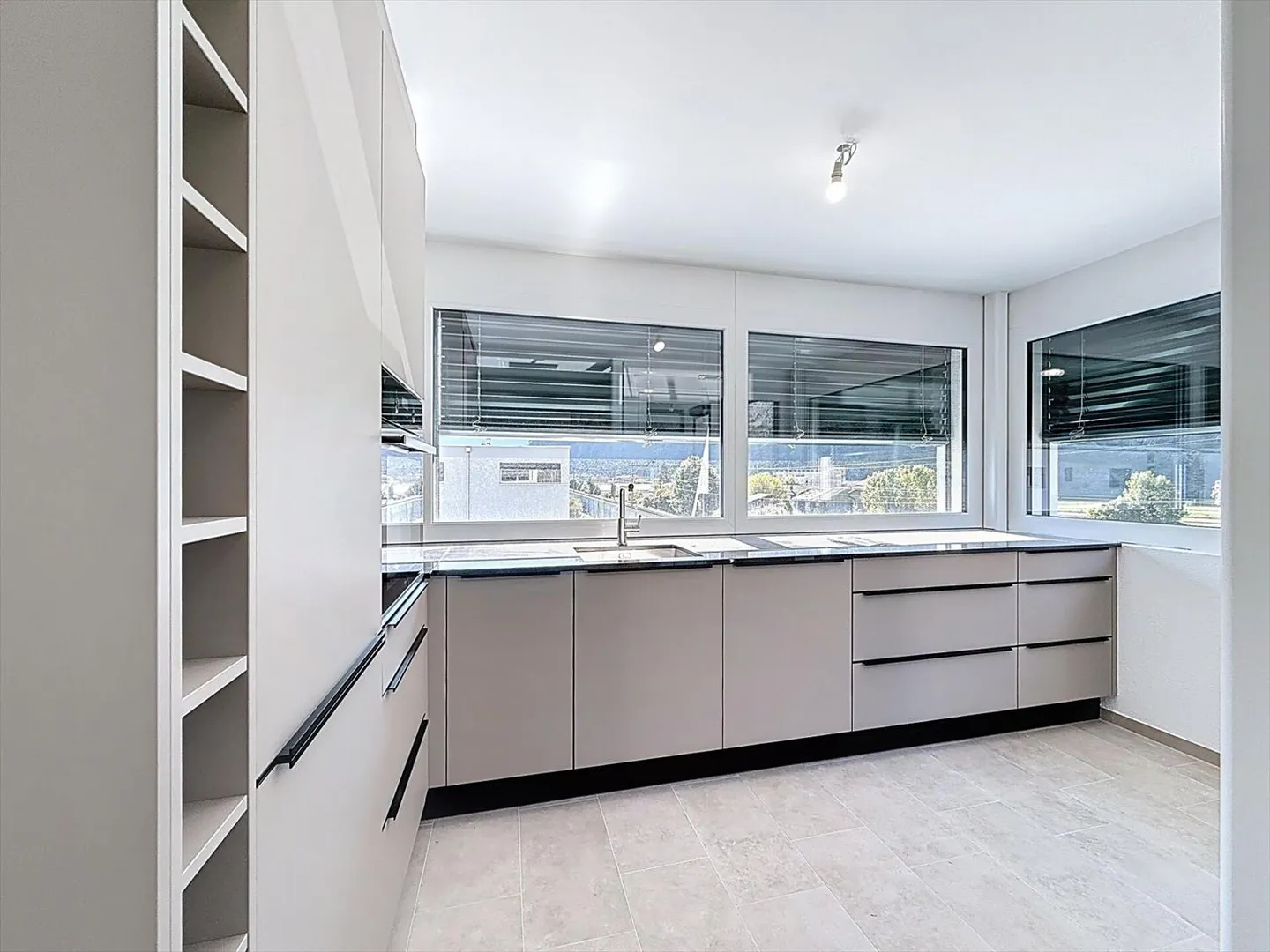 Apartment for sale - Photo 4 of 13