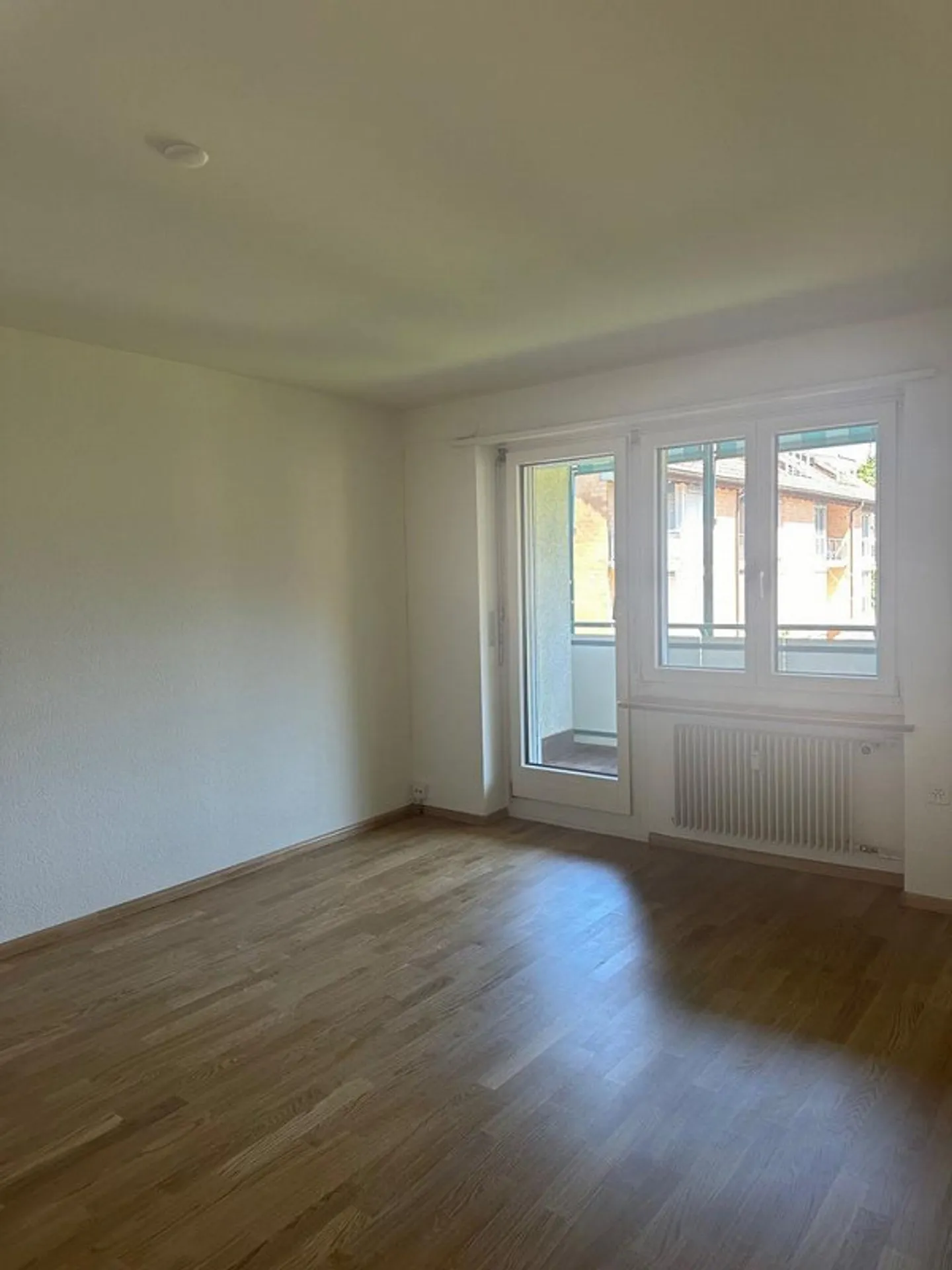 Appartamento centrale con 3 camere da affittare! - Foto 3 di 7