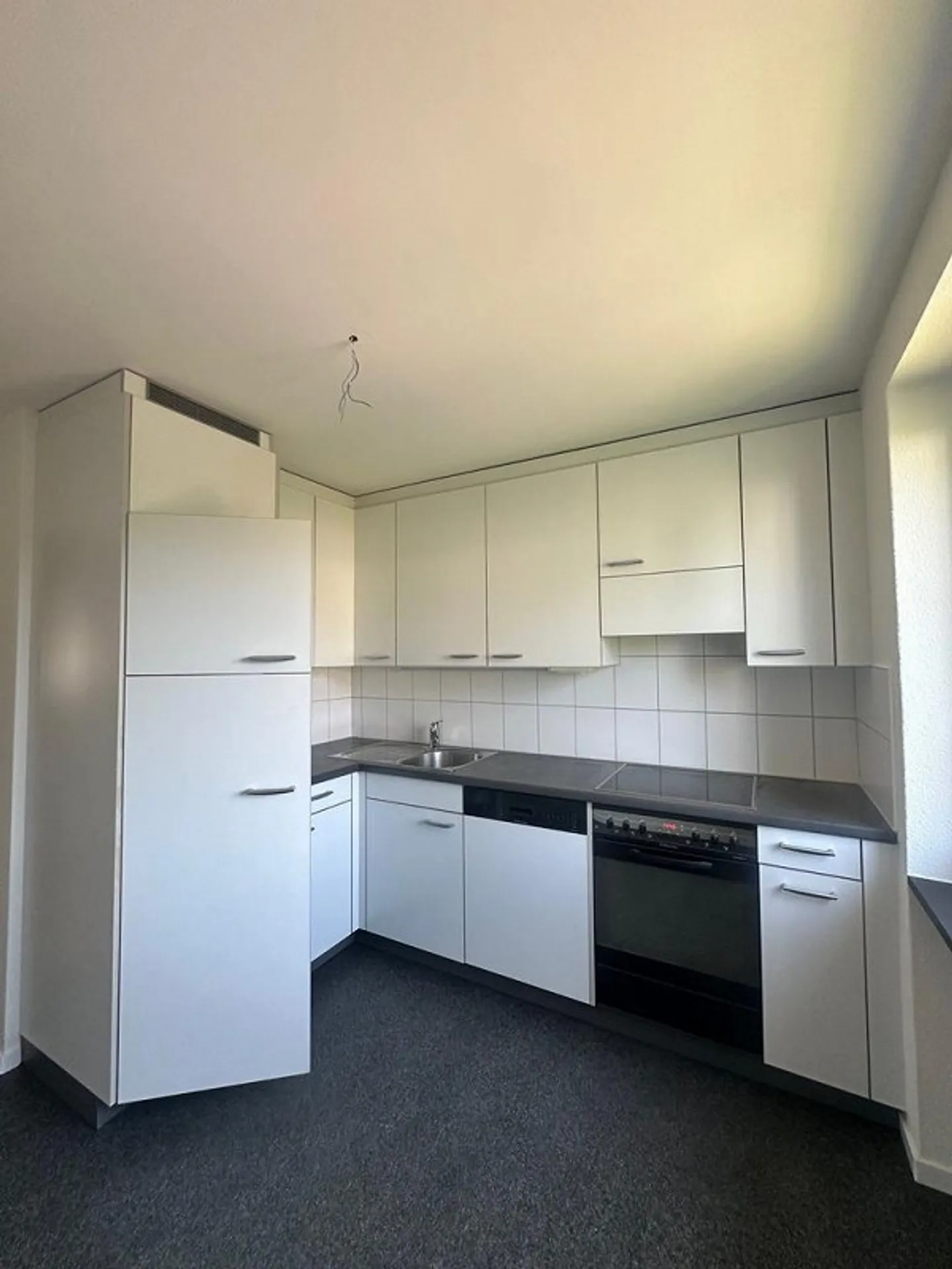 Appartamento centrale con 3 camere da affittare! - Foto 4 di 7