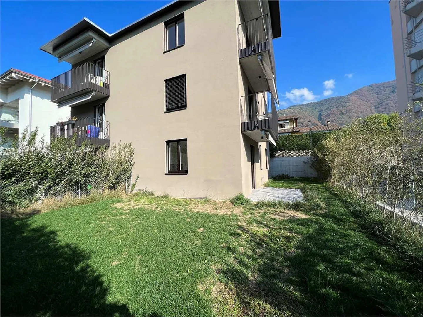 Réf. 2679 Vacallo bel appartement de 2,5 pièces dans un nouveau bâtiment - Photo 1 sur 6