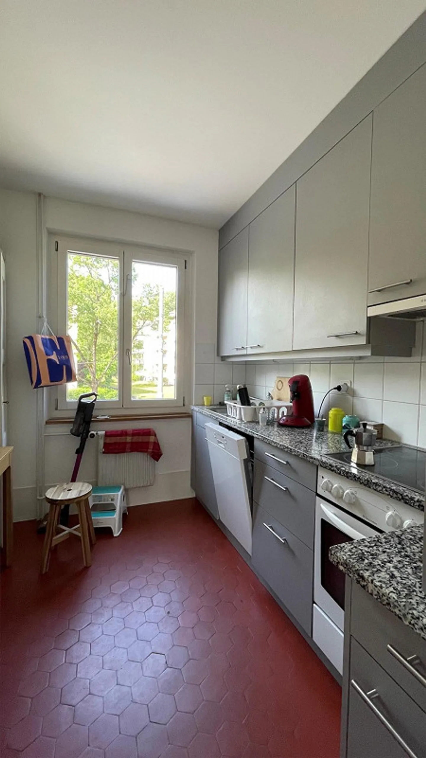 Appartement 3 ½ pièces près de Loryplatz - Photo 3 sur 8